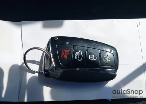 2016 Hyundai Azera Limited from USA, damaged, VIN KMHFH4JG3GA550217